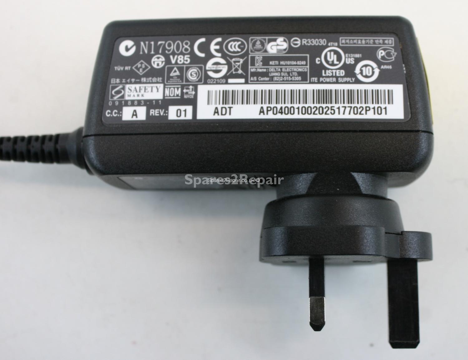 Delta Electronics Inc - Charger - ADP-40TH A - 19V 2.15A (Original)