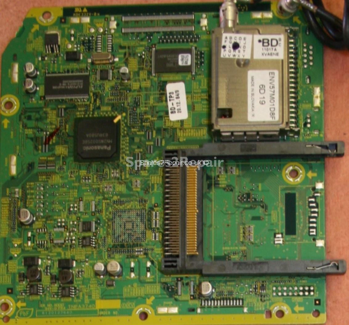 Panasonic TX-32LXD90 - Card Reader - TNPA3740